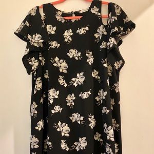 NWT Floral and flowy cold shoulder dress